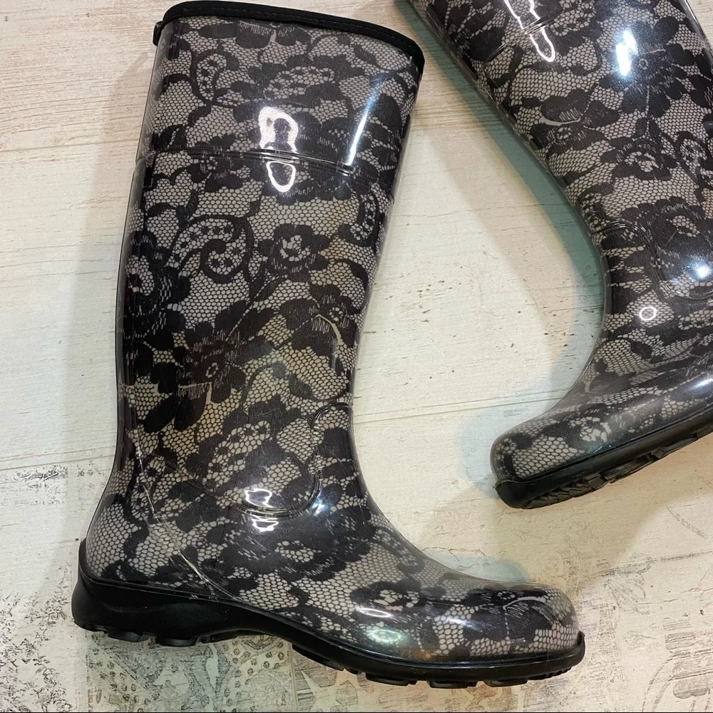 Kamik Black and White Lace Print Rain Boots